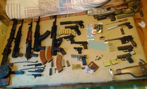 СБУ ликвидировала межрегиональную группировку, которая изготовляла и продавала оружие