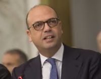 Глава МИД Италии надеется на нахождение путей выполнения минских договоренностей и изменения ситуации на Донбассе
