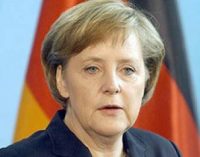 Меркель обеспокоена ситуацией на Донбассе