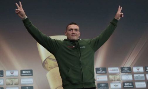 Усик о финале WBSS: «Если сказать прямо, это финал Лиги чемпионов, только по боксу»