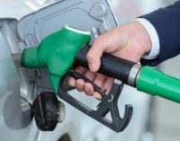 Эксперты назвали страны с самым дешевым бензином