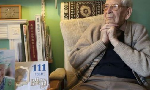Самым старым мужчиной в мире стал 111-летний британец