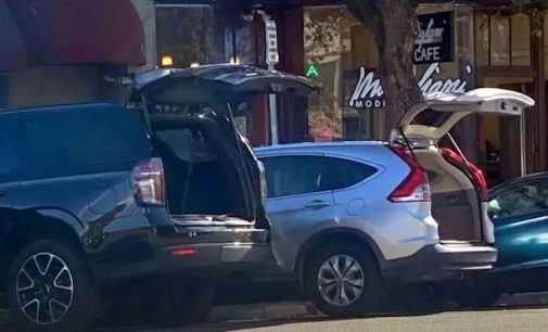 Водители в Калифорнии оставляют авто открытыми: не хотят злить воров