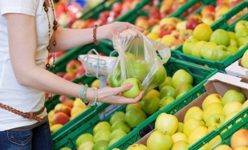 В Украине с 1 февраля изменятся цены на пластиковые пакеты