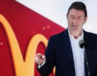 Екс-главу McDonald’s звинуватили в обмані інвесторів