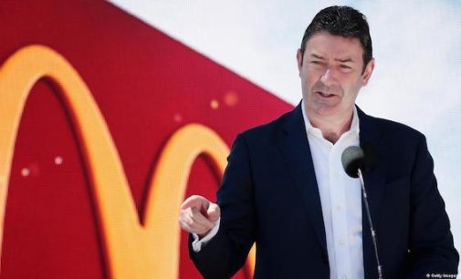 Екс-главу McDonald’s звинуватили в обмані інвесторів