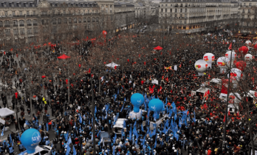 Понад мільйон французів вийшли на протести проти пенсійної реформи