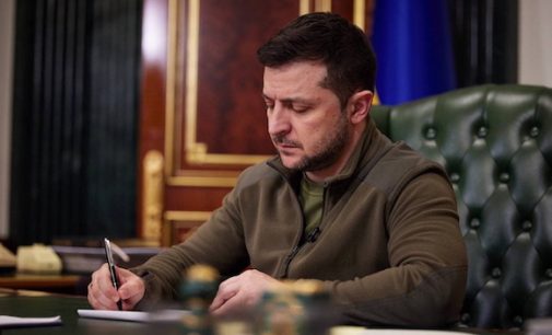 Зеленський ввів у дію санкції РНБО проти 200 росіян