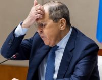 Лавров каже, що Росія не буде розглядати пропозицій про припинення вогню в Україні